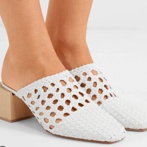 LOQ Ines Woven Leather Mules (White) size 37